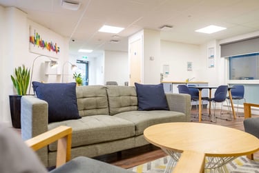 Deluxe Studio at Hollingbury House, 54 Hollingdean Road, City Centre, Brighton, BN24AA - Image 8