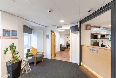 Deluxe Studio at Hollingbury House, 54 Hollingdean Road, City Centre, Brighton, BN24AA - Image 14