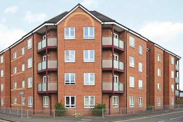 4 Bed Apartment at Hassells Bridge Apartments, 3 Hassell Street, City Centre, Newcastle under Lyme, ST51BF - Image 4