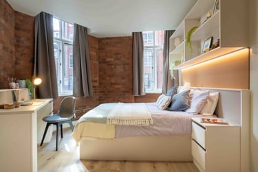 iQ Hollingworth House Student Halls, Fairfield Street, City Centre, Manchester, M1 3GN - Image 1
