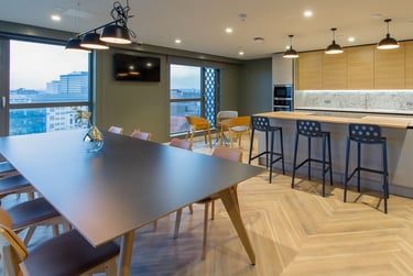 Penthouse 1 Bed Accessible Apartment at Symons House, Belgrave Street, Burley Park, Leeds, LS28DD - Image 9