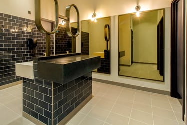 Penthouse 1 Bed Accessible Apartment at Symons House, Belgrave Street, Burley Park, Leeds, LS28DD - Image 10