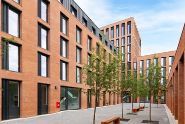 Classic Plus 4 Bed Ensuite at Straits Village, 123 Huntingdon Street, The Old Meadows, Nottingham, NG13NG - Image 14