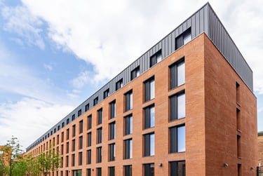 Classic Plus 4 Bed Ensuite at Straits Village, 123 Huntingdon Street, The Old Meadows, Nottingham, NG13NG - Image 4