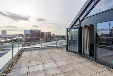 Premium 2 Bed Apartment at The Residence, St Columbas Close, City Centre, Coventry, CV14BX - Image 8