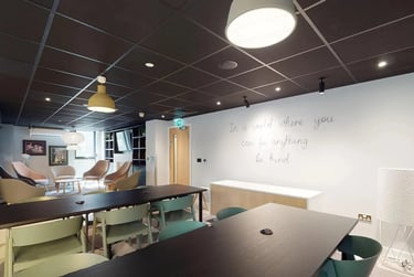 10 Bed Cluster Ensuite at SEREN, 66 Alexandra Road, City Centre, Swansea, SA15BD - Image 15