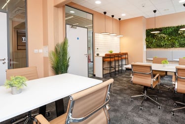Gold Ensuite at The Elements, Bramall Lane, City Centre, Sheffield, S24FQ - Image 13