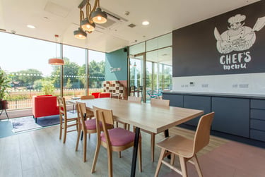 Bankside Student Living Student Halls, Walnut Tree Close, City Centre, Guildford, GU1 4JF - Image 6