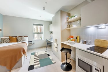 The Garage Student Halls, 98 Harvest Road, Egham, TW20 0QR - Image 4