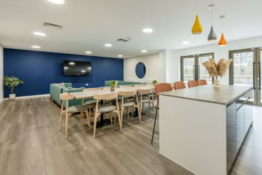 Luxe Ensuite at Rhodaus Court, Rhodaus Town, City Centre, Canterbury, CT12RJ - Image 10