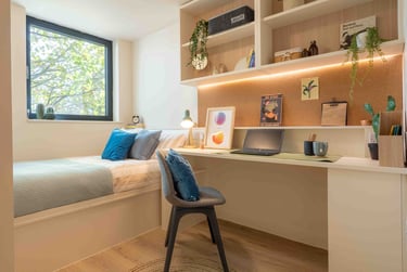 iQ Haywood House Student Halls, Blackburn Road, West Hampstead, London, NW6 1RZ - Image 1