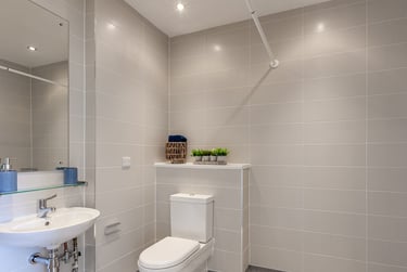 Saltwater Place Student Halls, Notte Street, The Hoe, Plymouth, PL1 2RQ - Image 5