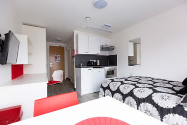 Julian Court Student Halls, 28 Queens Road, City Centre, Coventry, CV1 3EG - Image 4
