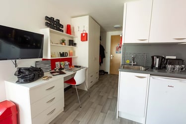 Julian Court Student Halls, 28 Queens Road, City Centre, Coventry, CV1 3EG - Image 5