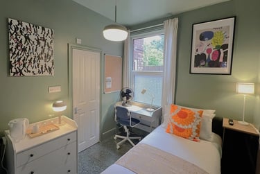 Melbury Rooms & Studios Student Halls, 4 Queens Crescent, City Centre, Exeter, EX4 6AY - Image 3