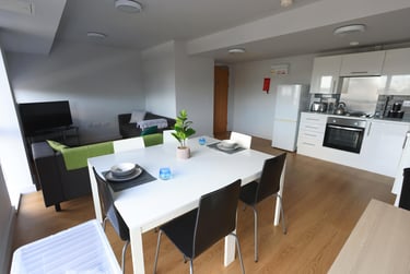 Queensland Place Student Halls, Chattham Place, Near University, Liverpool, L7 3AA - Image 2