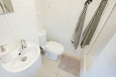 Brooke Hall Student Halls, 17 Flodden Road, Lambeth, London, SE5 9LH - Image 15