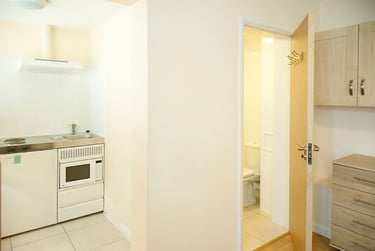 Brooke Hall Student Halls, 17 Flodden Road, Lambeth, London, SE5 9LH - Image 8