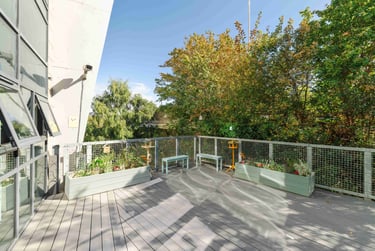 En-suite Standard at Corfe House, Pitwines Close, Central, Bournemouth, BH151ED - Image 6