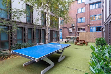 Gold En Suite at iQ Magenta House, Whitechapel Road, Spitalfields, London, E11DQ - Image 10