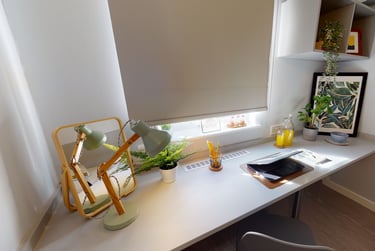 Silver En Suite Plus-2627 at iQ Great Newton House, 7 Lower Gill Street, City Centre, Liverpool, L35BB - Image 2