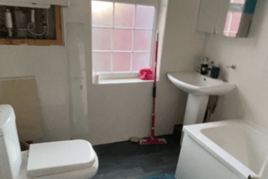 2 bed house, Harold Terrace, Hyde Park, Leeds, LS61PG - Image 2