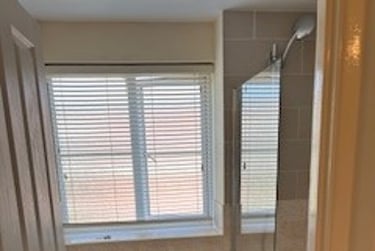 1 bed house, Henry Bird Court, Southbridge, Northampton, NN48GP - Image 2