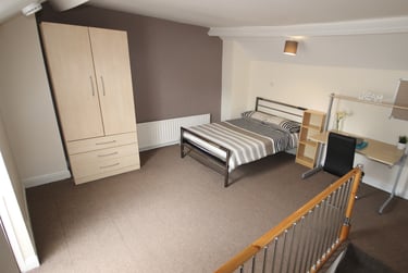 4 bed house, Barber road, Crookes, Sheffield, S101EA - Image 1