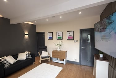 3 bed flat, Ecclesall Road, Ecclesall, Sheffield, S118PF - Image 2