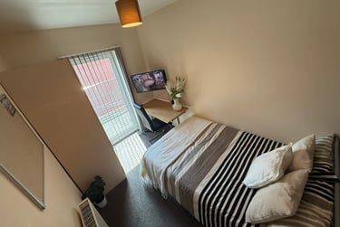5 bed flat, Broom street, City centre, Sheffield, S102DA - Image 8
