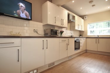 5 bed house, Bower road, Crookes, Sheffield, S101ER - Image 2