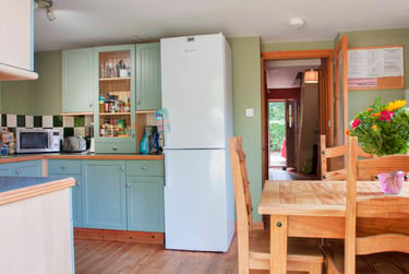 6 bed house, Earlham Green Lane, Earlham, Norwich, NR58HF - Image 3