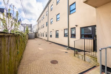 5 bed flat, Houndiscombe Road, Mutley, Plymouth, PL46HB - Image 7