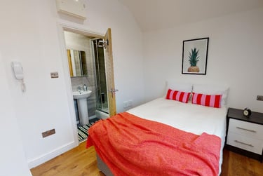 1 bed studio, Salisbury Road, Highfields, Leicester, LE17QR - Image 2