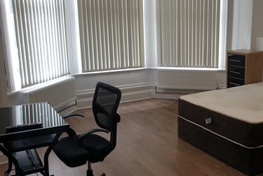 1 bed studio, London Road, Highfields, Leicester, LE21ND - Image 1