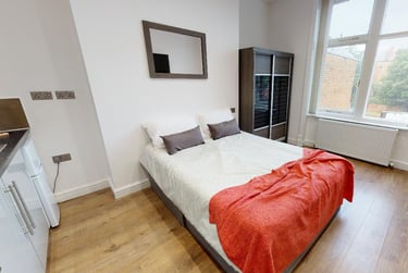 1 bed studio, London Road, Highfields, Leicester, LE21ND - Image 1