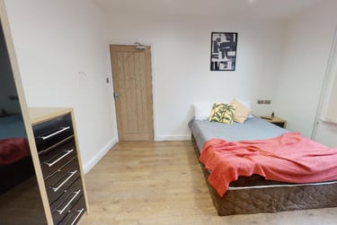 1 bed studio, London Road, Highfields, Leicester, LE21ND - Image 1