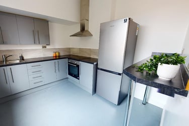 1 bed studio, Salisbury Road, Victoria Park, Leicester, LE17QR - Image 12