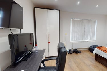 1 bed studio, London Road, Victoria Park, Leicester, LE21ND - Image 2
