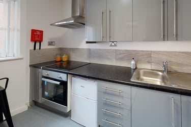 1 bed studio, Salisbury Road, Victoria Park, Leicester, LE17QR - Image 10