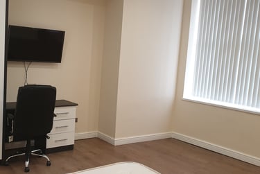 1 bed studio, St. Peters Road, Highfields, Leicester, LE21AQ - Image 3