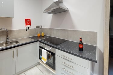 1 bed studio, London Road, Highfields, Leicester, LE21ND - Image 5