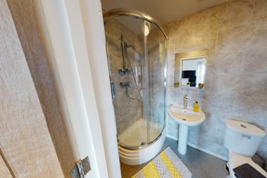 1 bed studio, London Road, Victoria Park, Leicester, LE21ND - Image 5