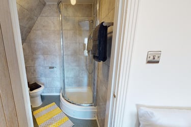 1 bed studio, London Road, Victoria Park, Leicester, LE21ND - Image 5