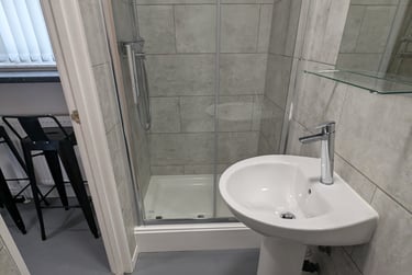 1 bed studio, Salisbury Road, Victoria Park, Leicester, LE17QR - Image 8