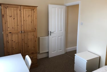 5 bed house, St Pauls Parade, Francis Close Hall, Cheltenham, GL504ET - Image 10
