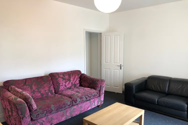 5 bed house, Courtenay Street, Francis Close Hall, Cheltenham, GL504LR - Image 4