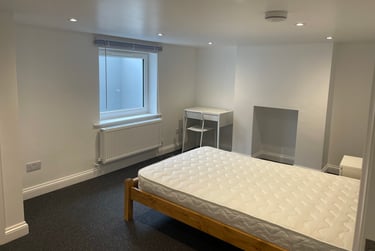 5 bed house, Courtenay Street, Francis Close Hall, Cheltenham, GL504LR - Image 13