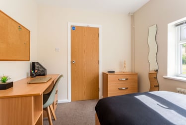 1 bed house, Southall avenue, Near university, Brighton, BN24BB - Image 5