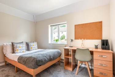 5 bed house, Colbourne avenue, Near university, Brighton, BN24GE - Image 3
